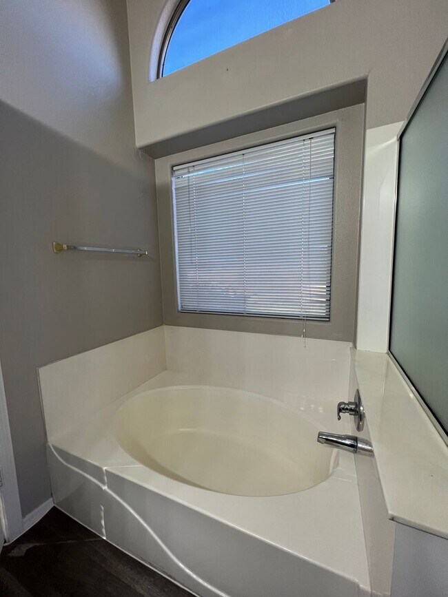 Building Photo - Mesquite Canyon Cul-De-Sac Home