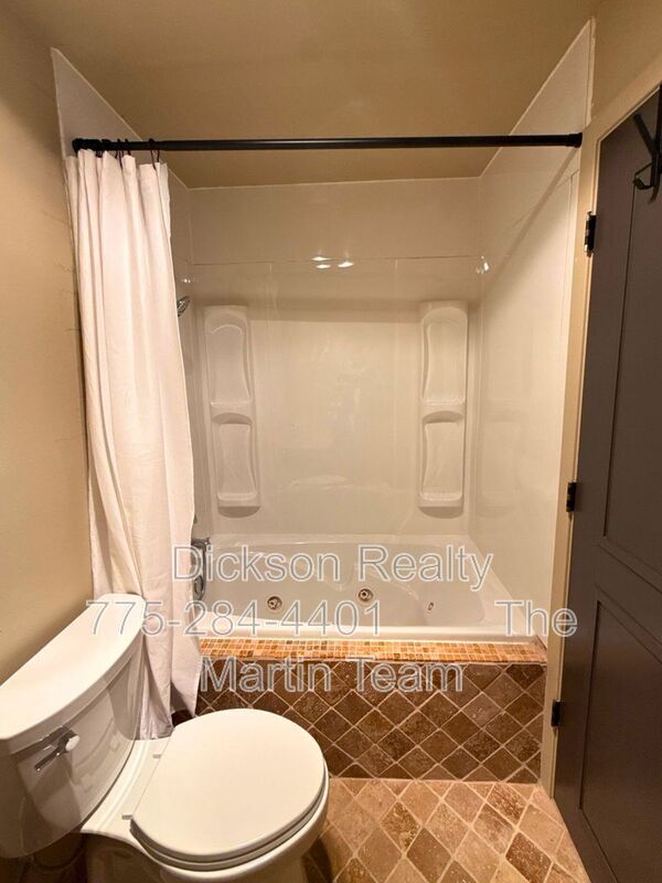 Building Photo - 1702 Bonita Vista Dr