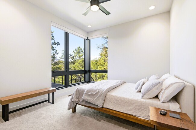 Building Photo - 4475 Forest Trail