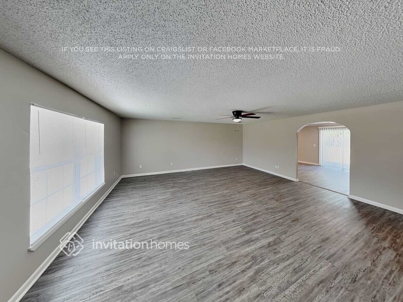 Building Photo - 6949 Magdelena Dr