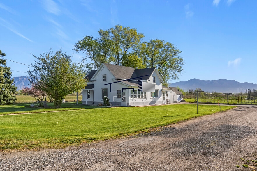 Building Photo - 1608 S 4700 W