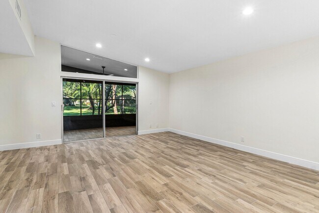 Building Photo - 22289 Timberly Dr