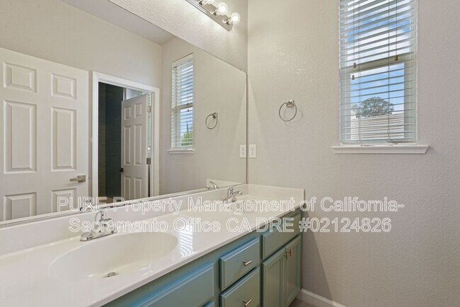 Building Photo - 4909 Concordia Dr