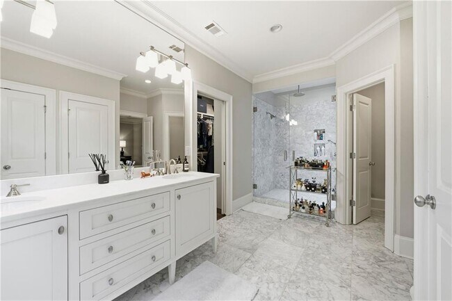 Building Photo - 1295 Cumberland Rd NE