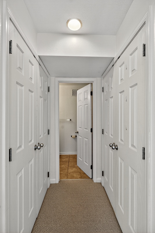 Building Photo - 858 Malabu Dr