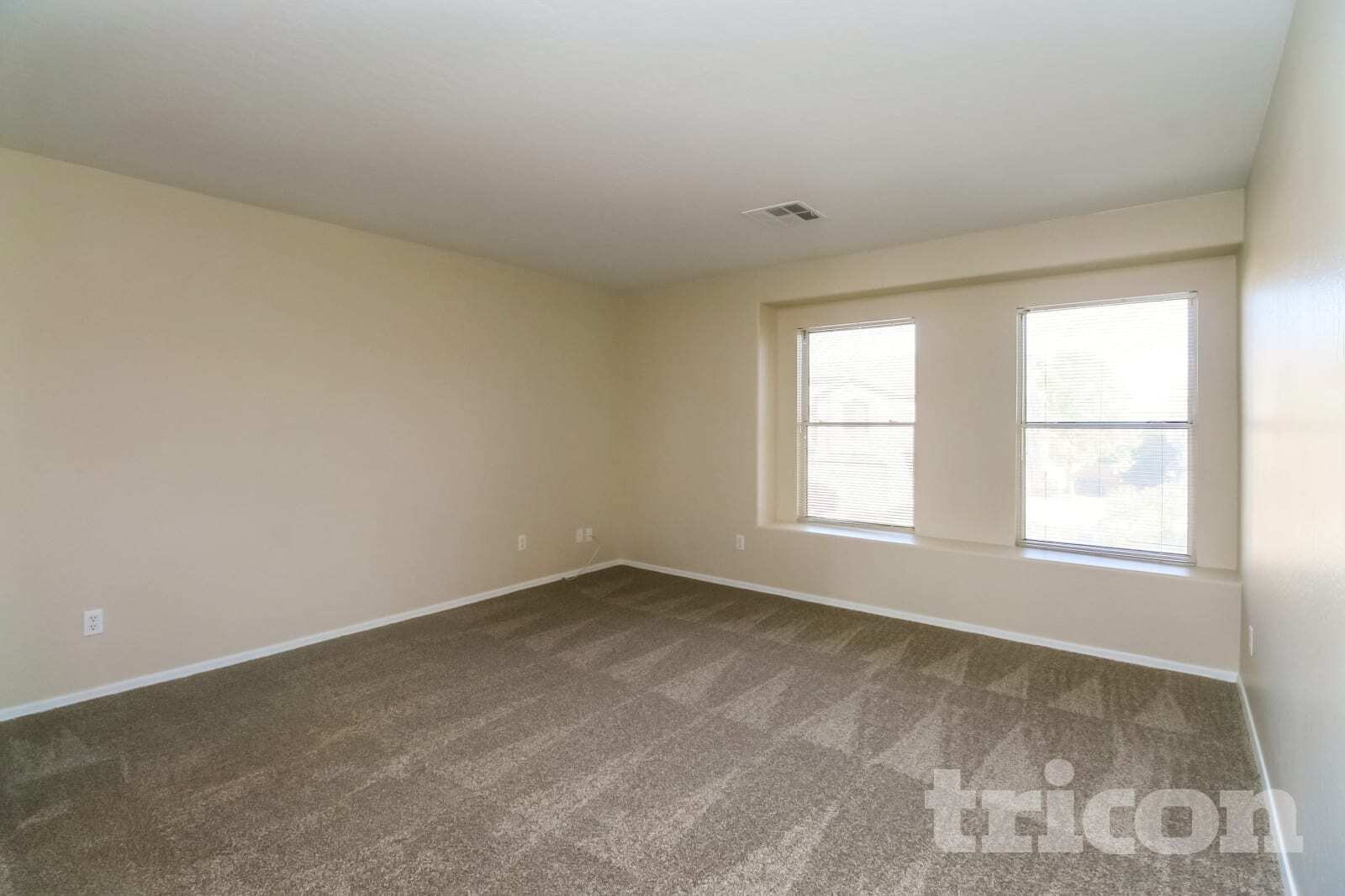 Building Photo - 3153 E Bagdad Rd