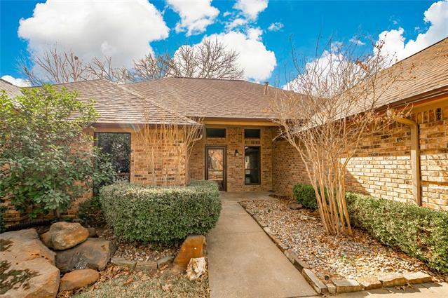 Building Photo - 1520 Southfork Dr