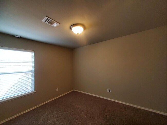 Building Photo - 2652 NW 183rd St