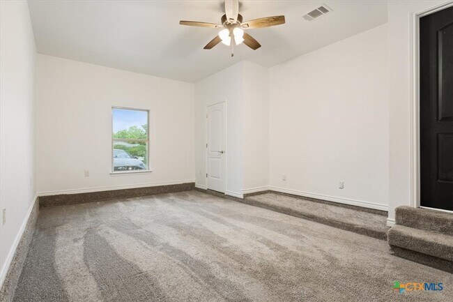 Building Photo - 1304 Metropolitan Dr