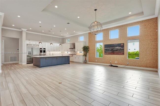 Building Photo - 17130 Magnolia Estates Dr