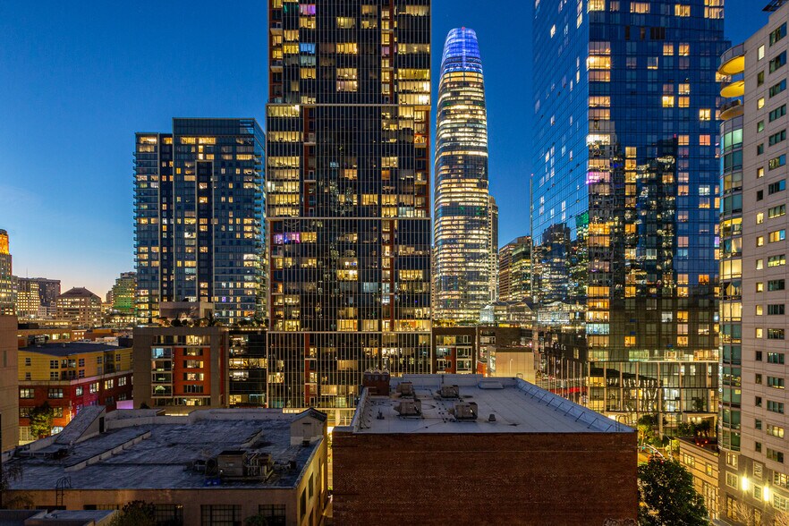 Building Photo - 346 1st St