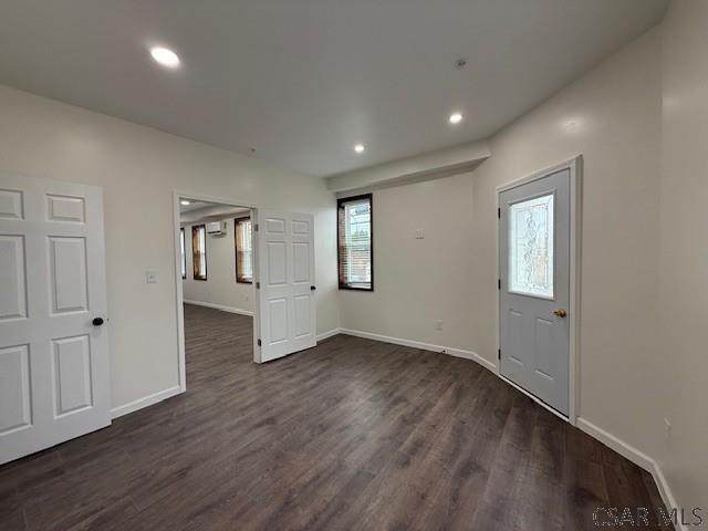 Building Photo - 1800 Graham Ave