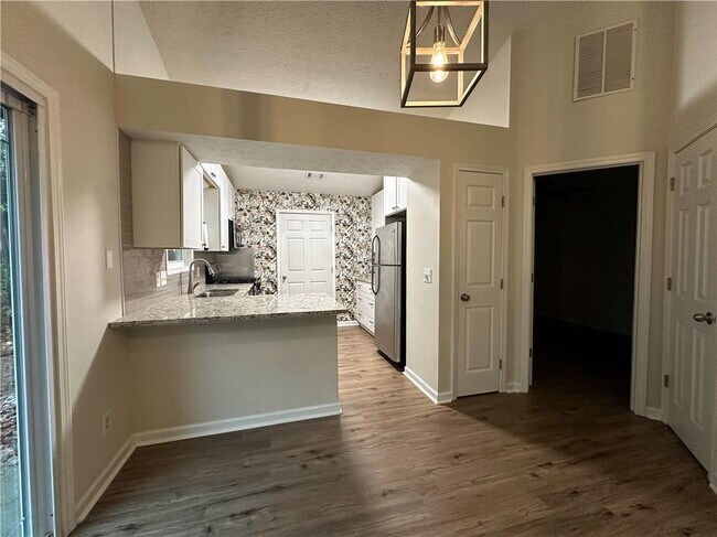 Building Photo - 2733 General Schwarzkopf Ct