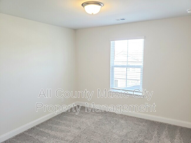 Building Photo - 1608 Espy Aly