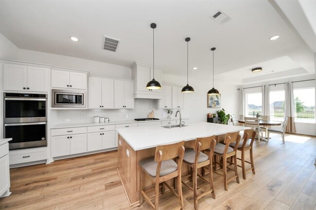 Building Photo - 4914 Olive Province Ln