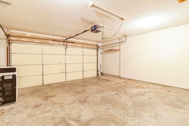 Building Photo - all electric home