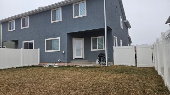 Building Photo - 931 W 1080 S