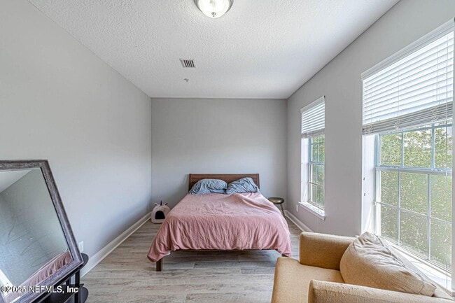 Building Photo - 4518 Congressional Dr