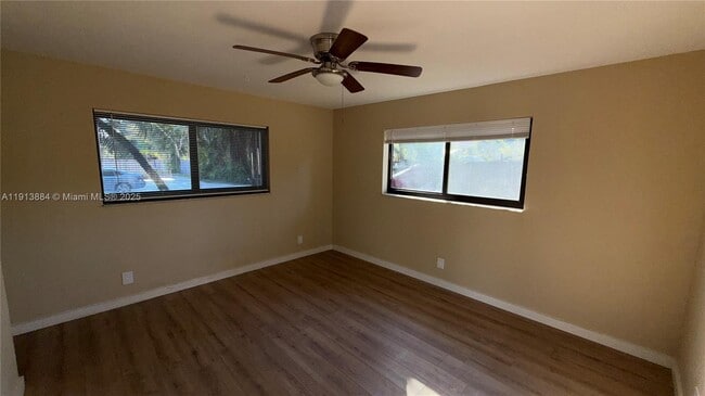 Building Photo - 6625 SW 49th St