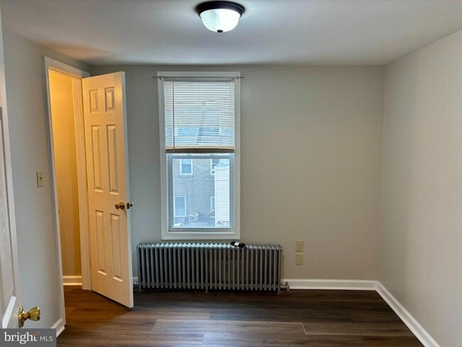 Building Photo - 3 Grape St