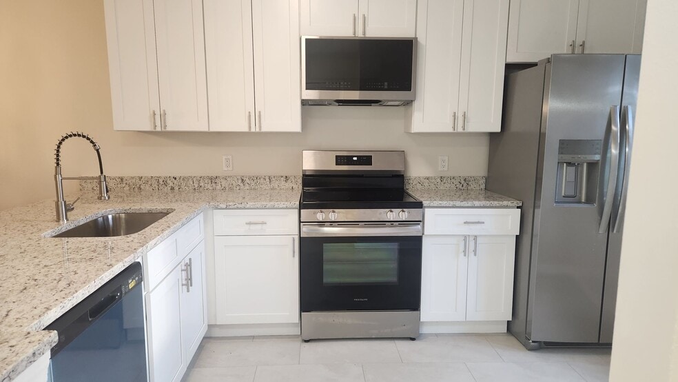 Building Photo - 3530 Forest Branch Dr