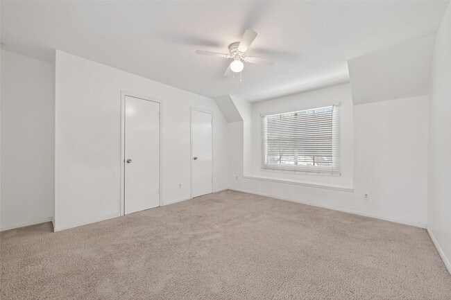 Building Photo - 14707 Barryknoll Ln