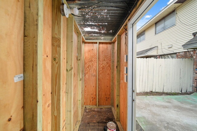 Building Photo - 13464 Castilian Dr