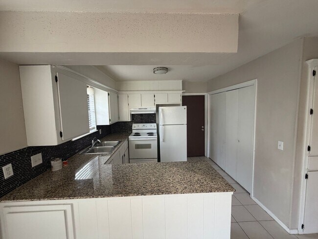 Building Photo - Piedmont Schools