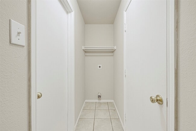 Building Photo - 12802 Rio Bravo St