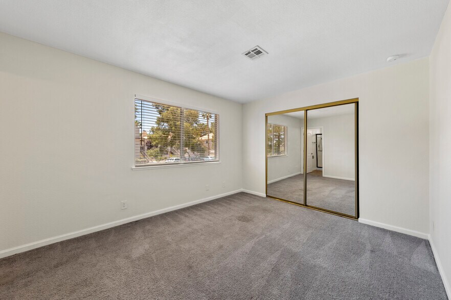 Building Photo - 7917 Copper Canyon Rd