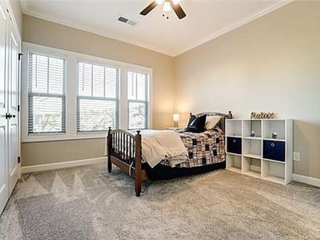 Building Photo - Ellington Downs Home! Top Rated Schools!