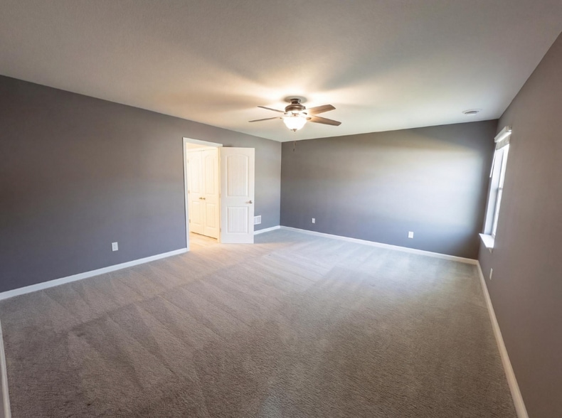 Building Photo - 1093 Sunset Ave