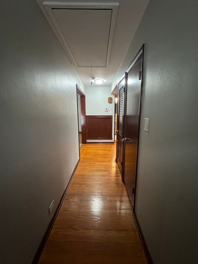 Building Photo - Beautiful 3-bedroom house for Rent AVAILAB...
