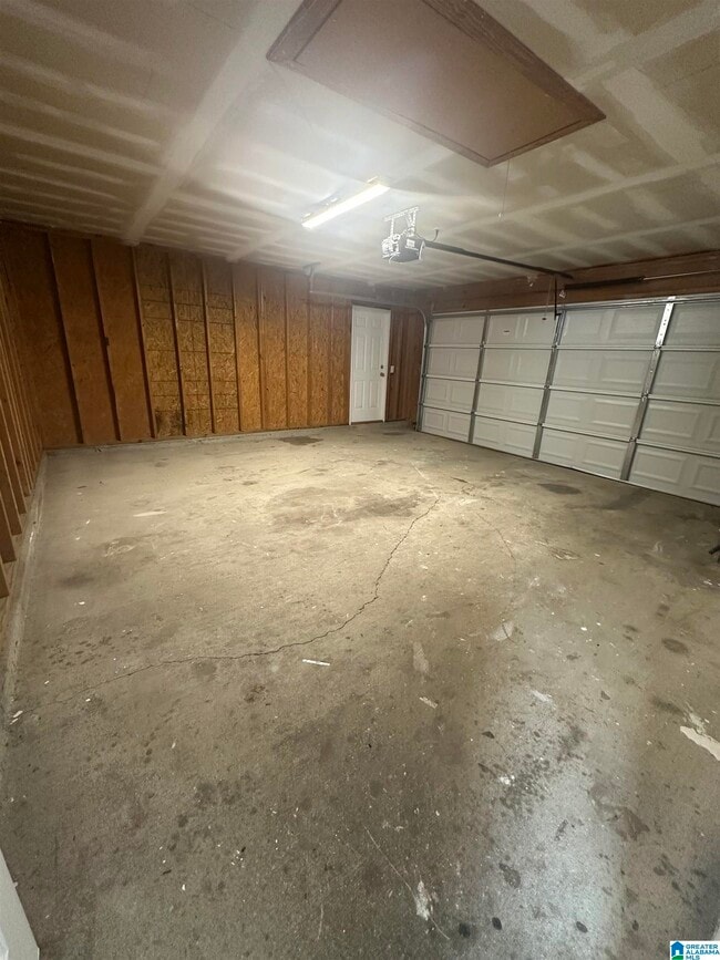 Building Photo - 114 Stone Hill Cir