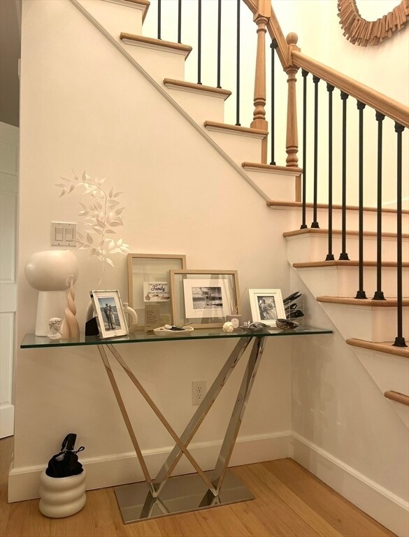 Building Photo - 39 Castle Rd