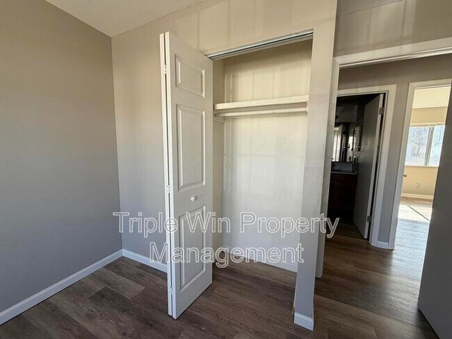 Building Photo - 1344 Coppergate Ln