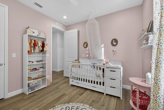 Building Photo - 1543 Stockbridge St