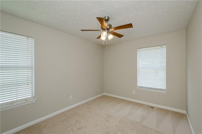 Building Photo - 10840 Mortons Crossing