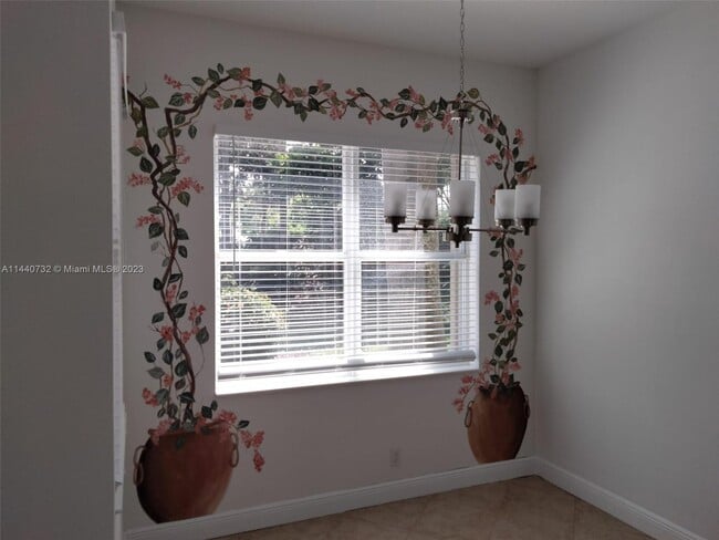 Building Photo - 8804 Via Tuscany Dr