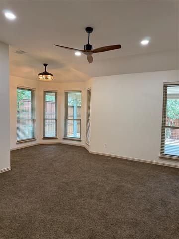 Building Photo - 411 Deer Brooke Dr