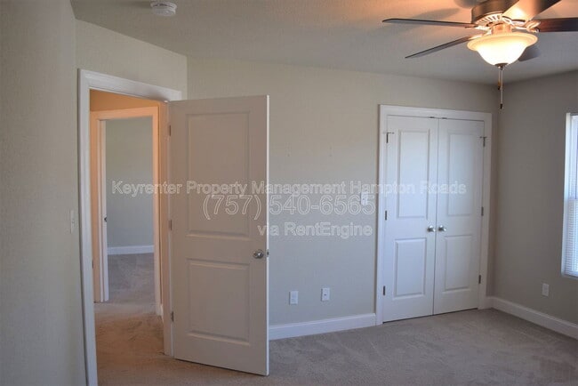 Building Photo - 1 Worden Pl