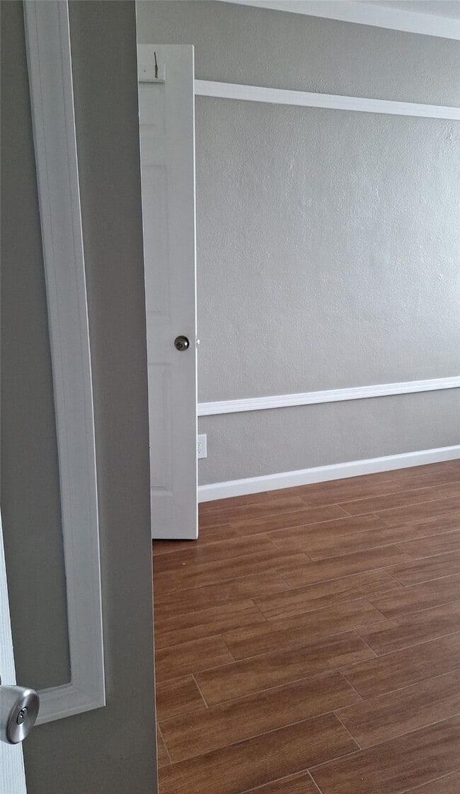 Building Photo - 7510 Hornwood Dr