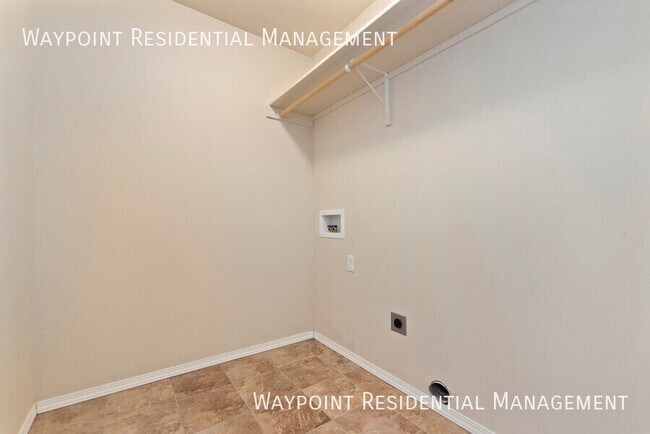 Building Photo - 8786 W Pine Nut Ln