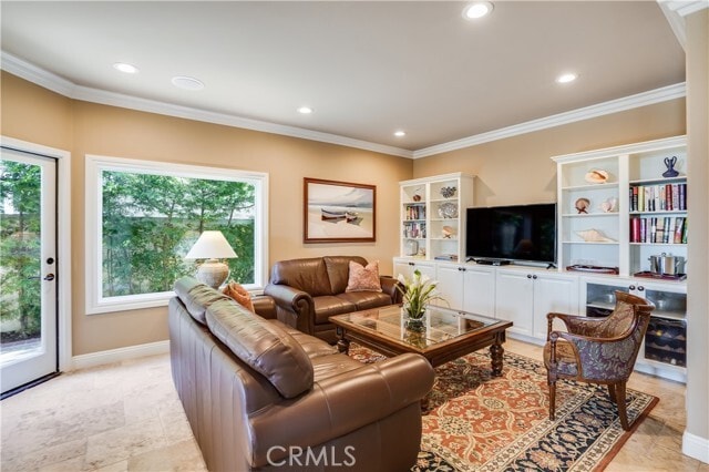 Building Photo - 6 Marquesa