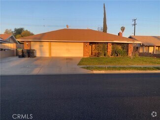 Building Photo - 13705 Dahl Dr