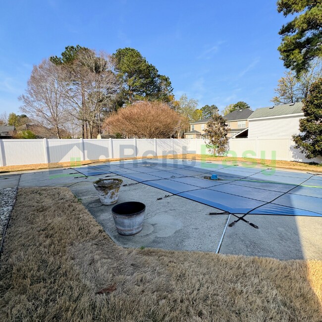 Building Photo - 1325 Meggett Dr