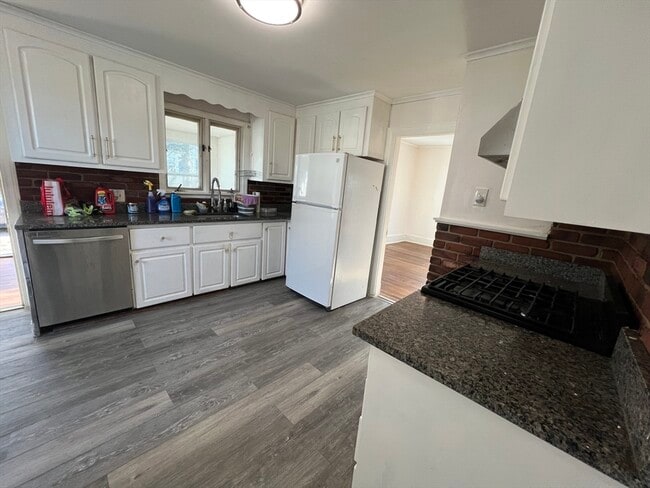 Building Photo - 50 Cleveland Ave