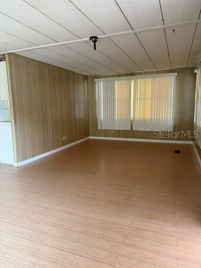 Building Photo - 1901 NW 29th Ct