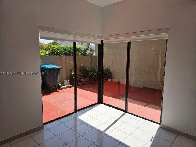 Building Photo - 6706 SW 152nd Ct