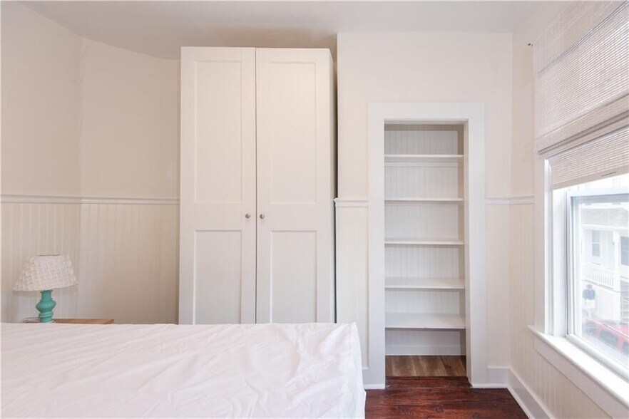 Building Photo - 11 Brewer St